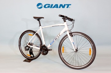 [GIANT] 2022 자이언트 에스케이프 3 하이브리드 자전거